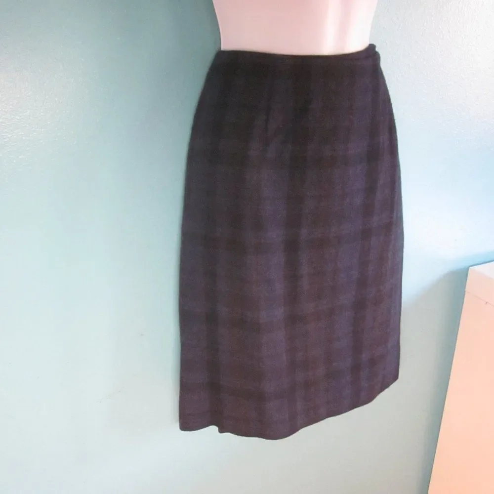 Talbots Blue Plaid Wool Skirt Womens Size 8 Wrap Style Vintage Skirt